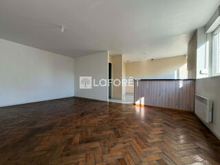  Appartement à louer 2 pièces 56 m²
