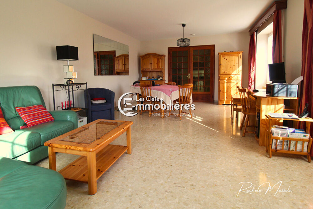 Maison familiale, 170m² hab 4 chambres sur 2444m²