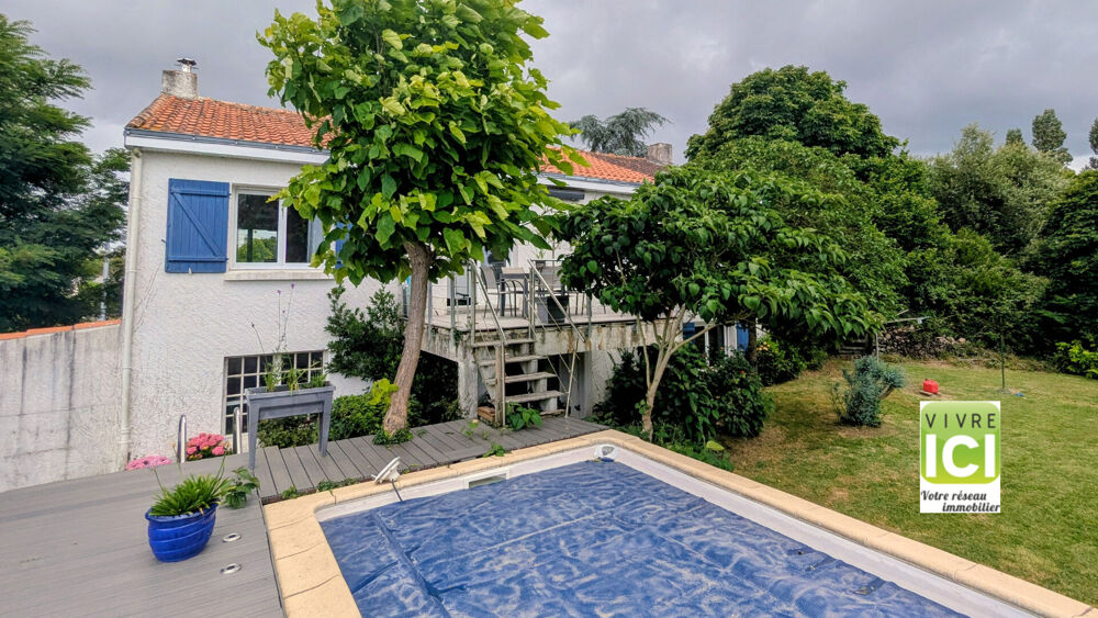 Maison 7 pièces 159 m² · à Saint Julien de Concelles · 159 m² · 394 820 €