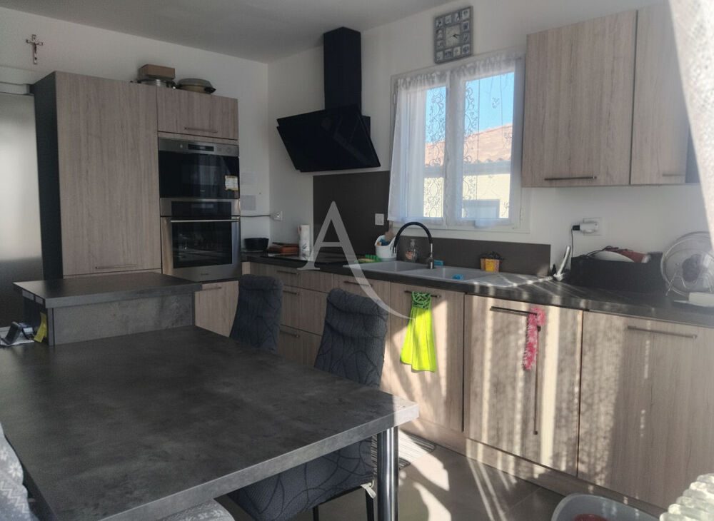 A vendre villa 4 pièce(s) 93.75 m² au bord du Canal du Midi