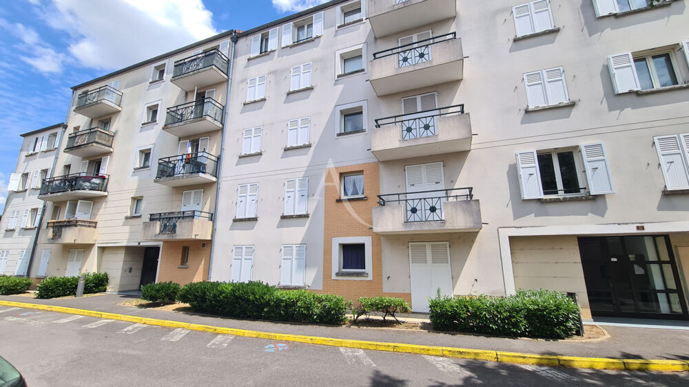 Proches commerces et écoles, aux calmes F4 73m2 3chambres, ascenceur, balcon, place de parking sous-sol
