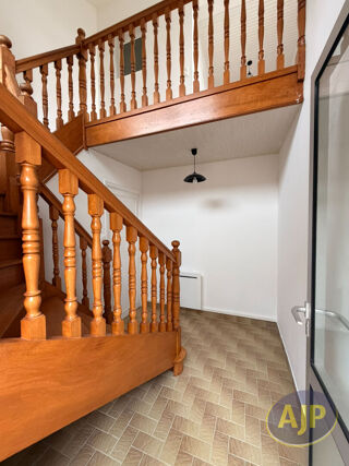  Appartement à louer 4 pièces 69 m²