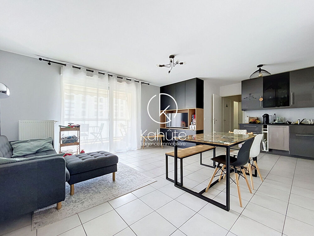 Vente Appartement Appartement Villeurbanne  Gratte-ciel 3 pièce(s) 66 m2, 2 chambres, terrasse, garage Villeurbanne