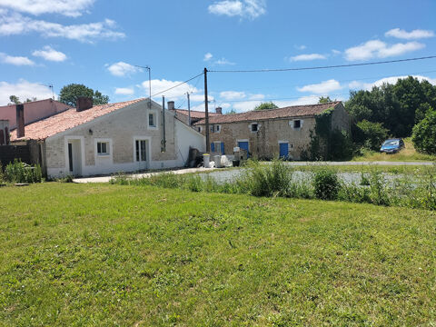   Maison Saint Hippolyte 4 pièces 95m² Maison - 4 pièce(s) - 94 m²
