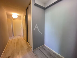  Appartement à louer 3 pièces 71 m²