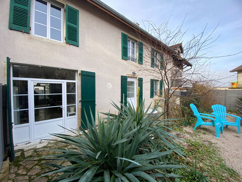   Maison Beaufort Orbagna 8 pices / 6 chambres / 206 m Maison - 8 pice(s) - 206 m