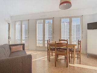  Appartement à louer 2 pièces 38 m²
