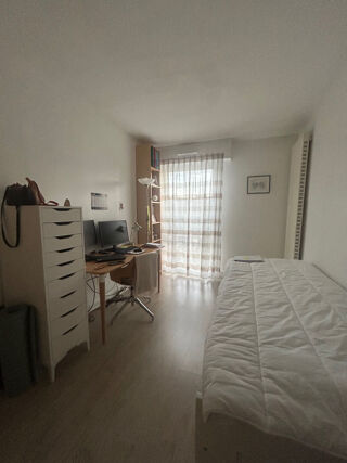  Appartement à louer 3 pièces 65 m²