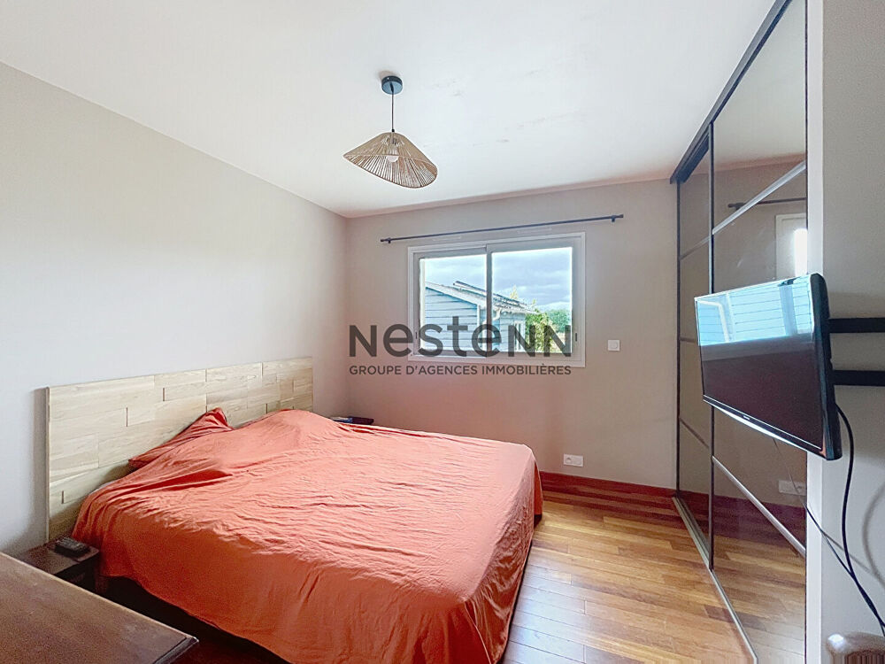 Vente Maison Surzur - Maison récente avec 5 chambres, jardin paysager et sans vis-à-vis Surzur