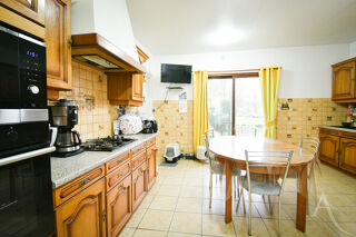  Maison  vendre 6 pices 170 m