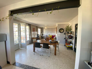  Maison à louer 6 pièces 126 m²