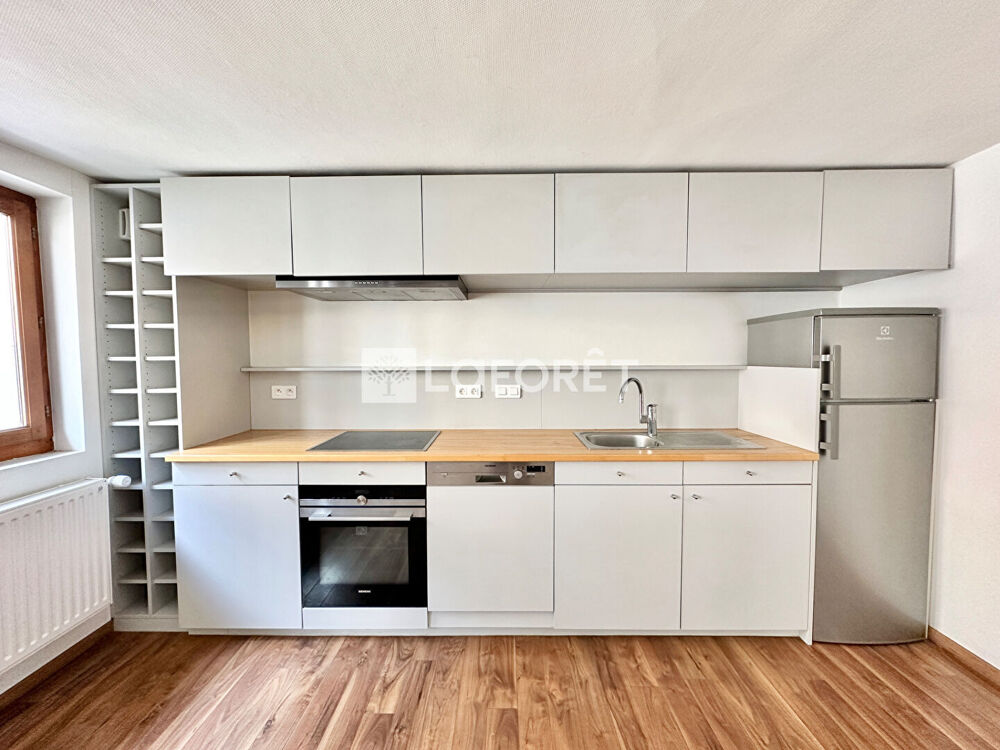 Location Appartement Appartement Strasbourg 4 pièce(s) 121.40 m2 Strasbourg