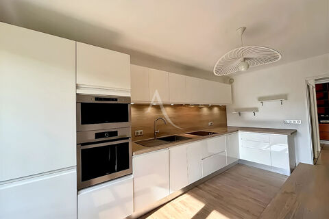  Appartement � louer 4 pi�ces 124 m�