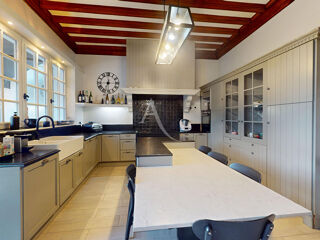  Maison � vendre 9 pi�ces 418 m�