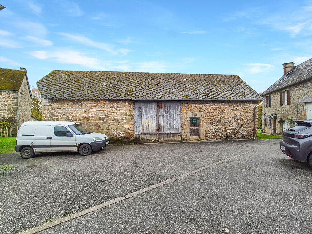 Vente Maison CORRÈZE. PRADINES. Maison en pierre de 4 chambres avec grange indépendante et jardin de 107 m² Pradines