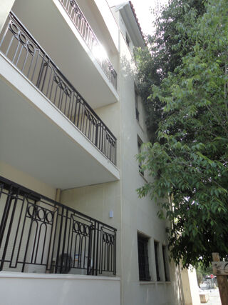  Appartement à louer 3 pièces 75 m²