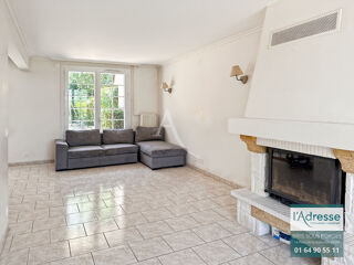  Maison  vendre 7 pices 142 m