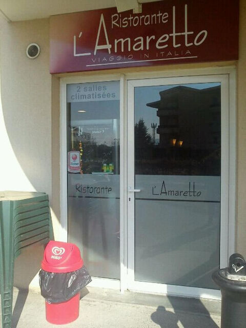   A vendre restaurant ZI 5 services/sem 120M²  terrasse 60 pl 