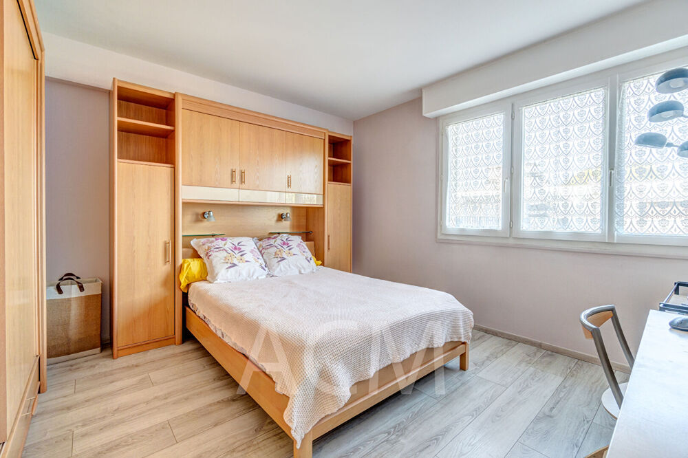Vente Appartement Appartement spacieux de 6 pièces à Maisons-Laffitte - Terrasse - Centre ville Maisons laffitte