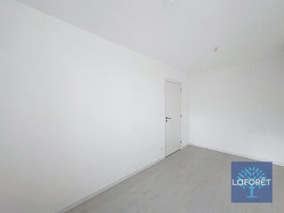  Appartement � louer 4 pi�ces 99 m�