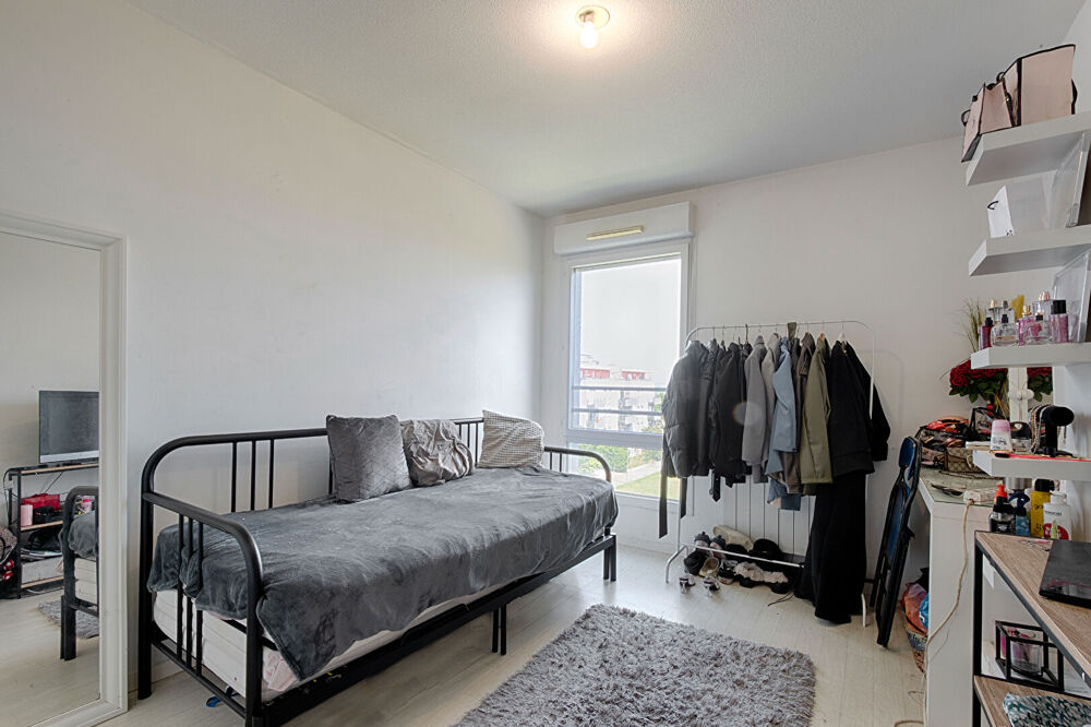 Appartement L Isle D Abeau duplex lumineux 86 m2