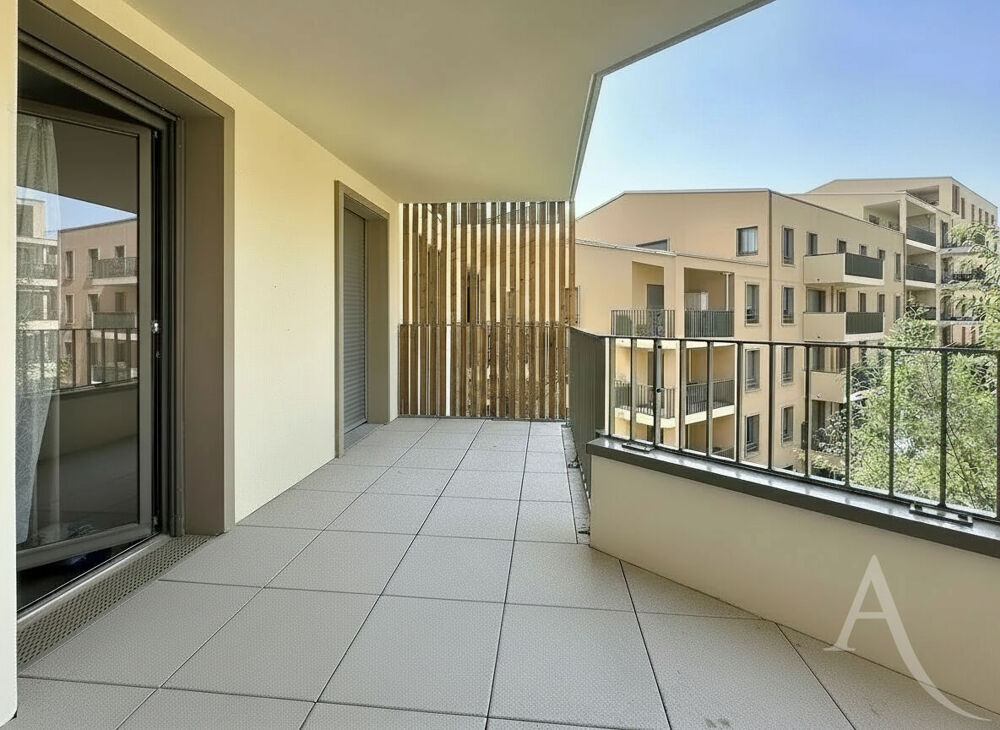 Appartement Mantes La Ville 4 pièces avec terrasse, parking et charges toutes comprises