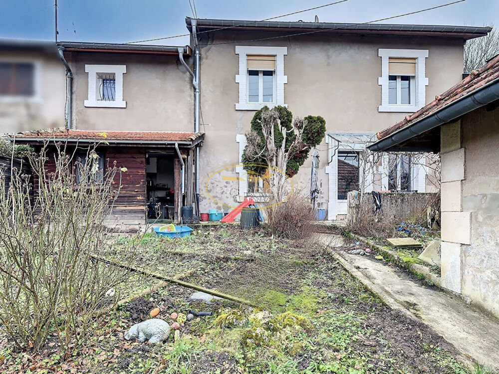 Maison 4 pièces 100 m² · à Lacroix sur Meuse · 100 m² · 93 000 €