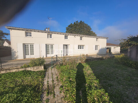   Maison Cherac 105 m2 Maison - 5 pi�ce(s) - 105 m�