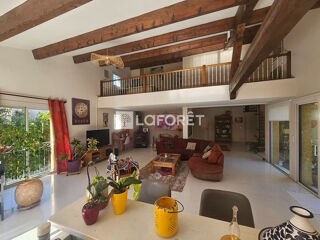  Maison � vendre 6 pi�ces 266 m�