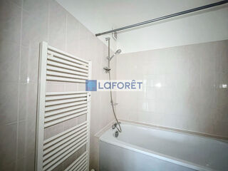  Appartement � louer 4 pi�ces 80 m�