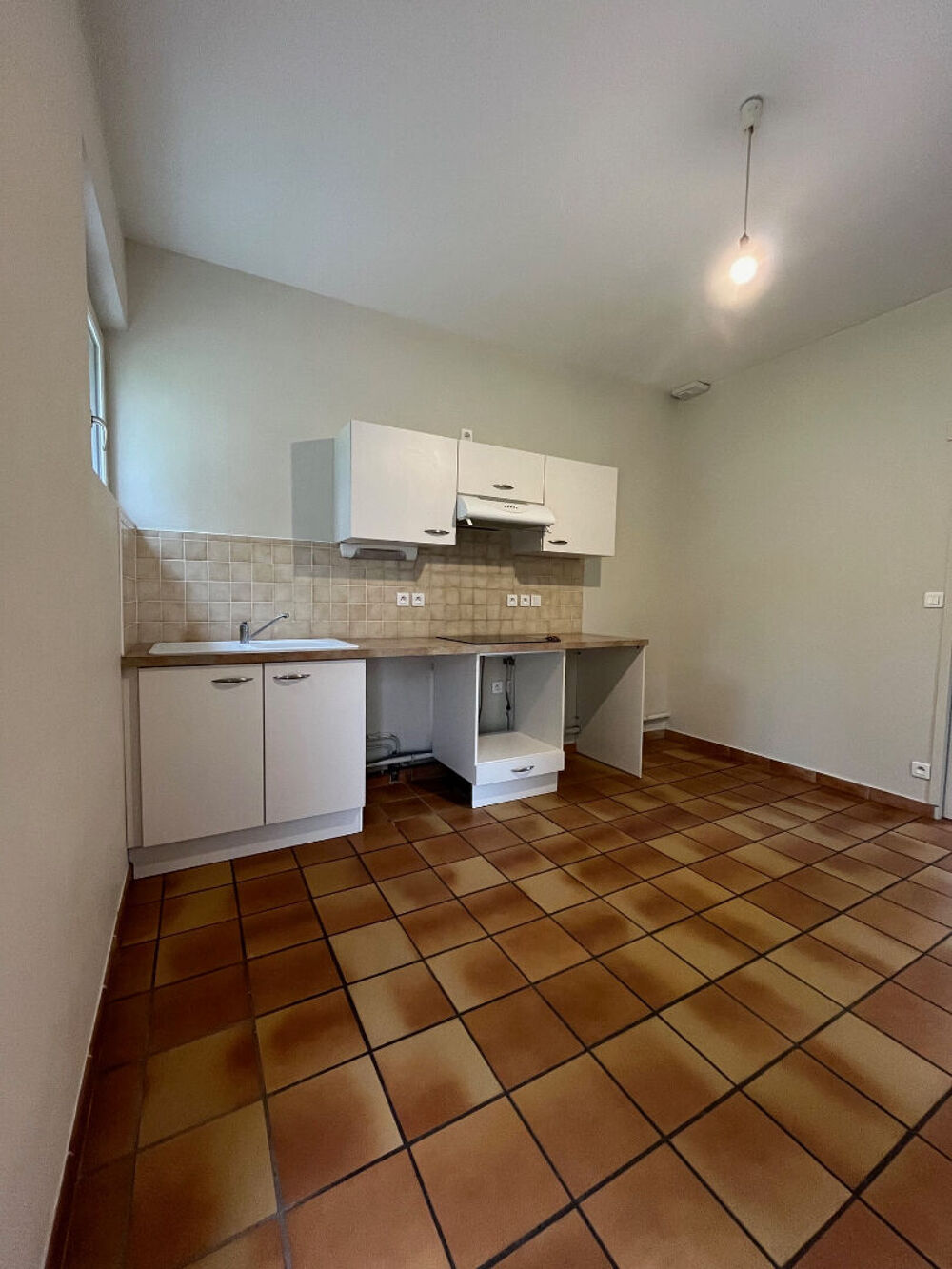 Location Maison Maison Villemade 4 piece(s)   91 m2 Villemade