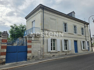  Maison à louer 7 pièces 161 m²