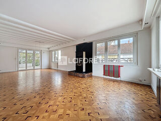  Maison � vendre 8 pi�ces 210 m�