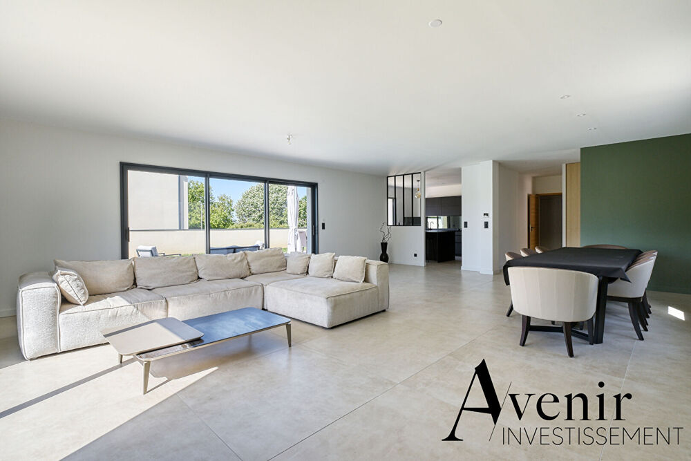 Vente Maison MONTANAY  Maison contemporaine 206 m², garage & piscine Montanay