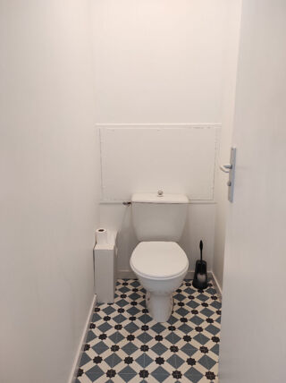  Immeuble � vendre 15 + pi�ces 300 m�