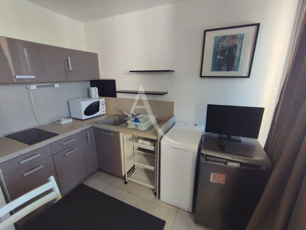 Location Appartement GRUISSAN - LE MEDITERRANEE - Studio meublé avec balcon et place de parking - LOCATION A L'ANNEE Gruissan