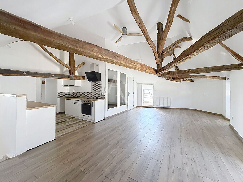 Appartement Fontaine Guerin 3 pièce(s) 65.21 m2