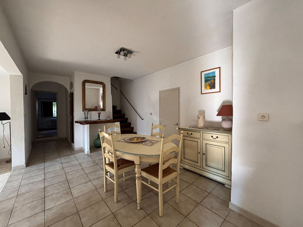 � vendre  Maison Cagnes-sur-Mer (06800)