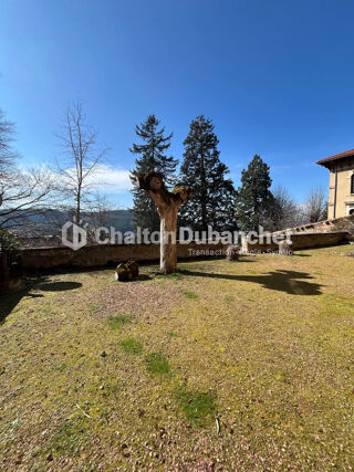  Maison  vendre 8 pices 212 m