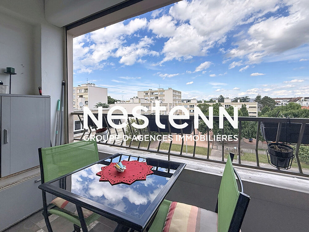 Appartement 4 pièces 74 m² · à Bron · 74 m² · 211 000 €
