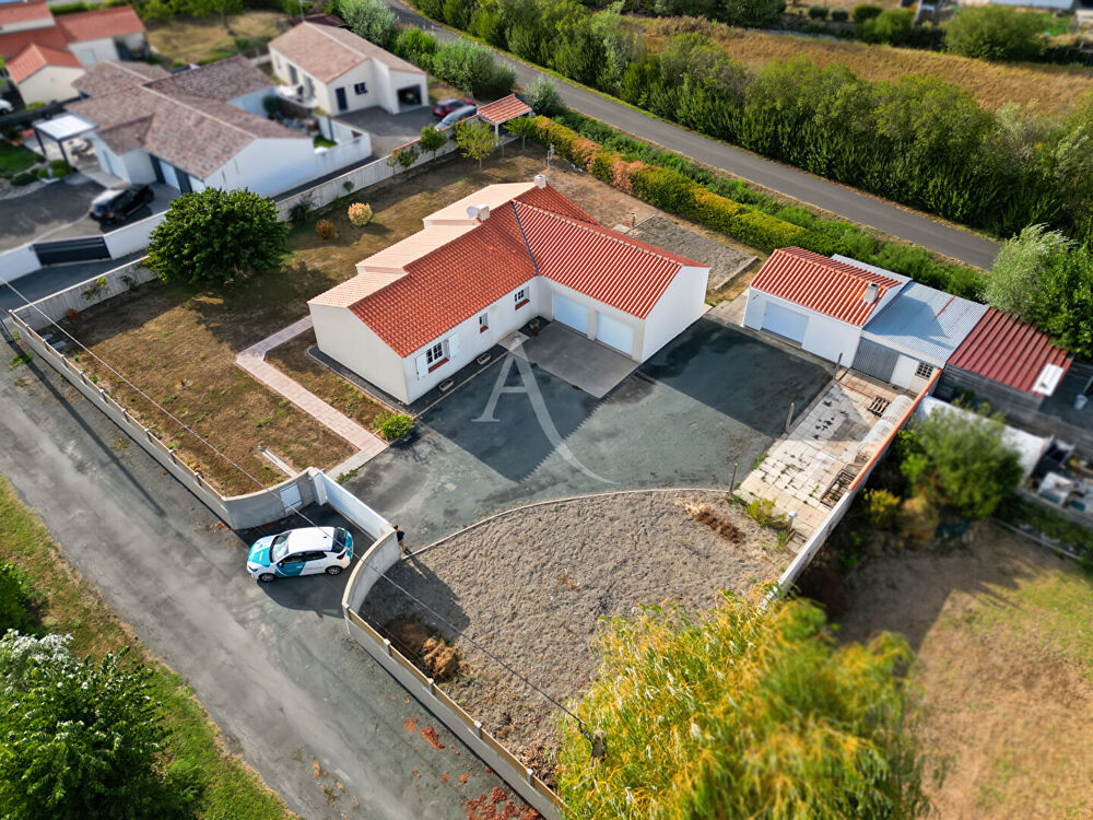 Vente Maison A vendre proche du bourg en impasse - Maison de plain-pied Le perrier