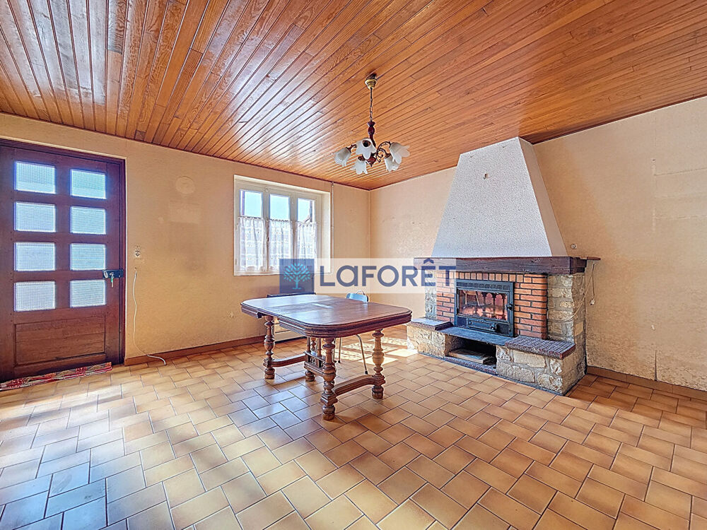 Maison de village à Poissons (52230)