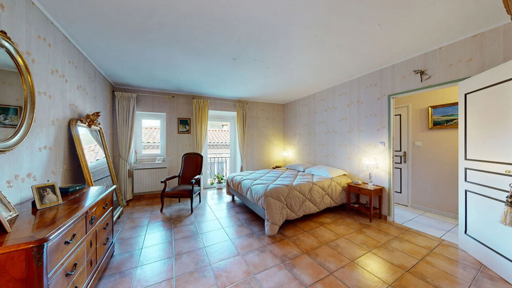 Maison Quillan 4 pièce(s) 158.23 m2