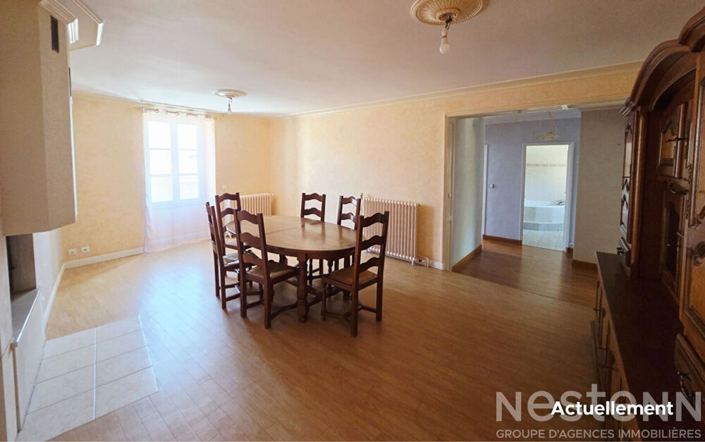 Maison de bourg rénovée avec 4 chambres, garage, jardin à proximité du Mans