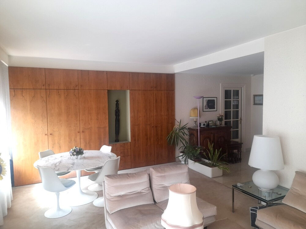 Vente Appartement Appartement T3 82 m² balcon Garage Cave Villeurbanne