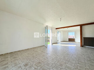  Maison à louer 8 pièces 118 m²