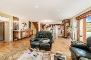  Maison  vendre 6 pices 175 m