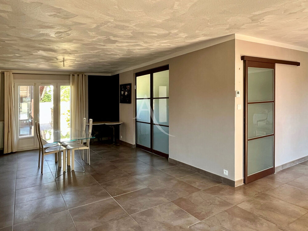 Vente Maison Maison  familiale 4 pièce(s) 110m2, proche Bordeaux et commodités. Tresses