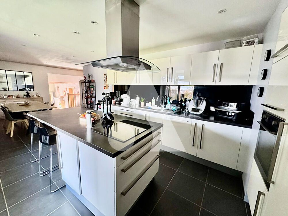 Vente Maison Maison familiale 7 pièces 155m² + dépendance de 57m² - Beaufremont Beaufremont