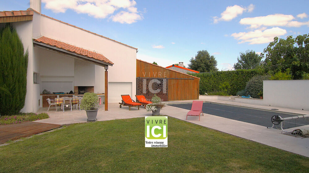 Vente Maison Maison  d'architecte 240 m² - Haute Goulaine 6 pièce(s) Haute goulaine